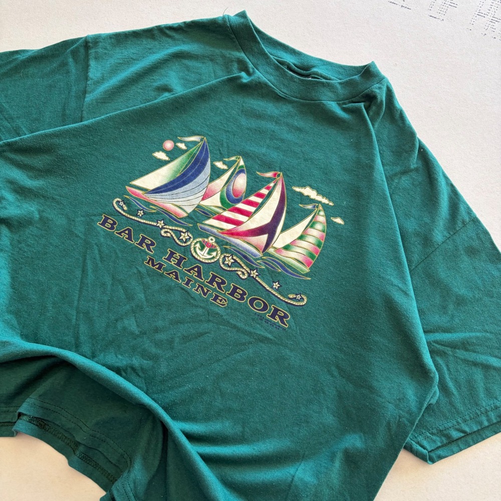 Vintage Early 2000s Forest green Bar Harbor Maine T-shirt
